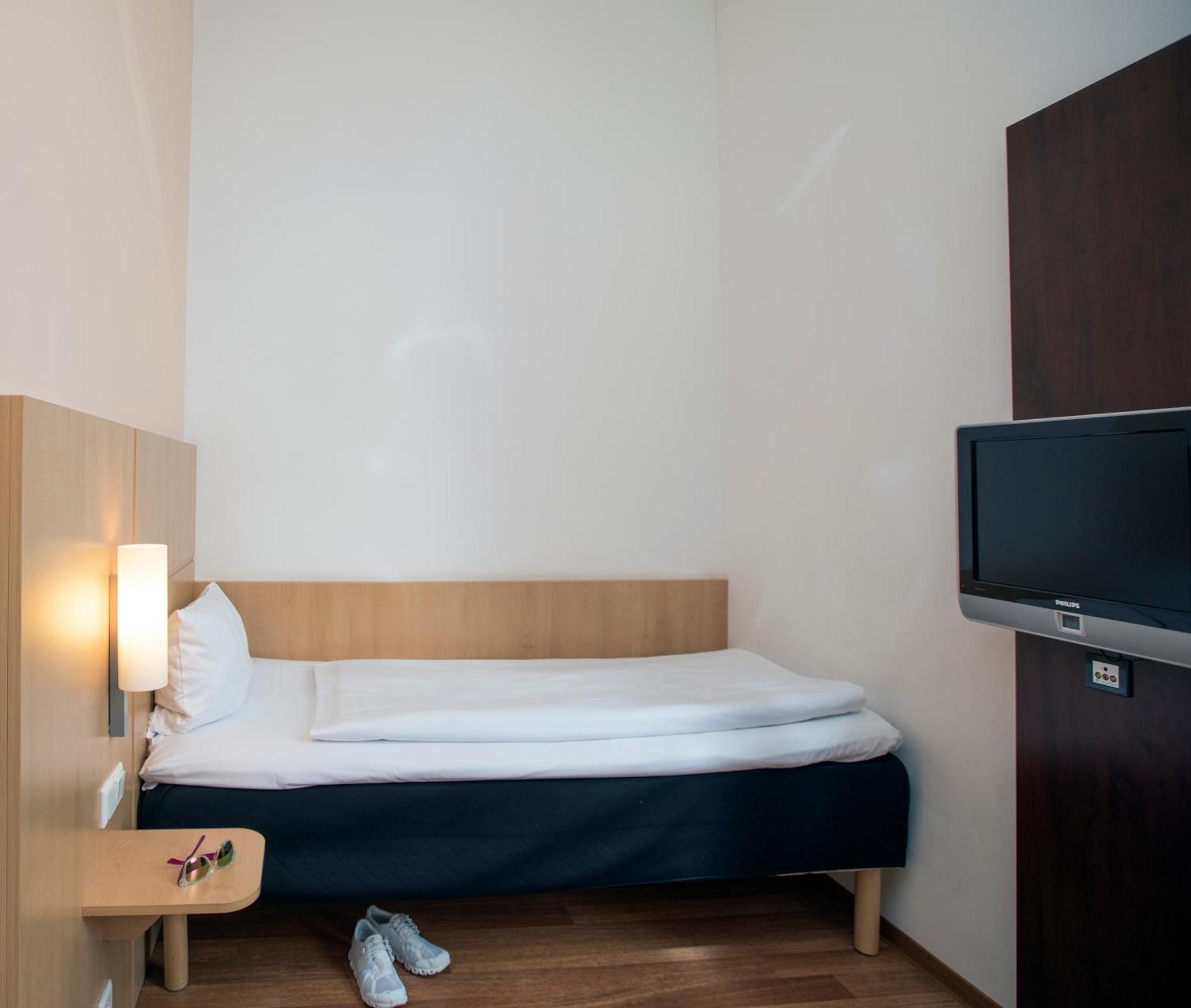 Ibis Berlin City Sued מראה חיצוני תמונה